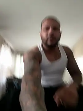 letsgetit30 online show from 13, 4, 2026