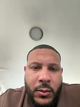 letsgetit30 online show from 11, 4, 2026