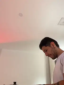 Roman Belmont online show from 13, 4, 2026