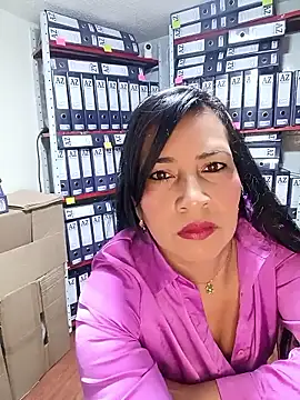 Snapshot of ZOE-WILDER_ chatting on 20, 5, 2026 ZOE-WILDER online show from 20, 5, 2026