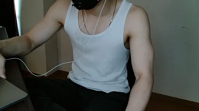 LEO1955 online show from 25, 4, 2026