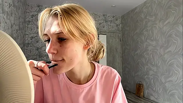 Ketris Drewerses online show from 30, 4, 2026