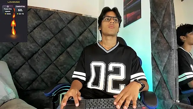 LiamKron online show from 19, 6, 2026