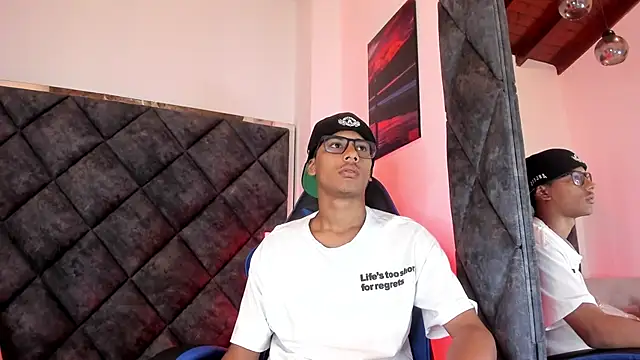 LiamKron online show from 12, 7, 2026