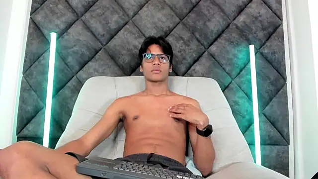 LiamKron online show from 11, 5, 2026