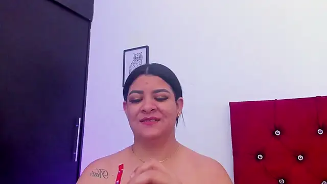 Katty West online show from 11, 5, 2026