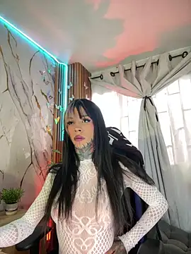 Dafne kee online show from 11, 6, 2026