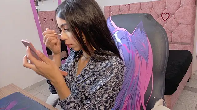 VelinaHoney online show from 15, 4, 2026