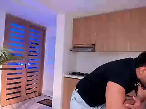 alangreek1 online show from 25, 5, 2026