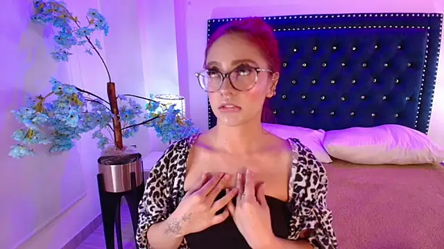 Amelie adams online show from 13, 5, 2026