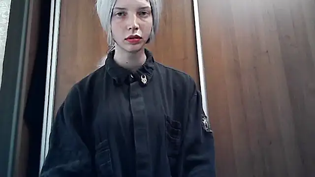 Snapshot of Crimson_Lady chatting on 18, 5, 2026 Crimson Lady online show from 18, 5, 2026