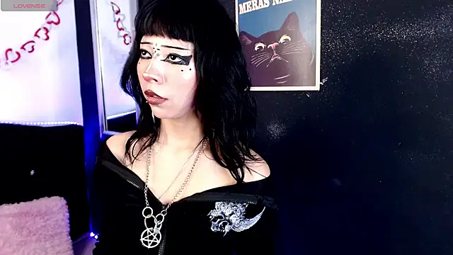 Snapshot of KiomyVamp chatting on 27, 5, 2026 KiomyVamp online show from 27, 5, 2026