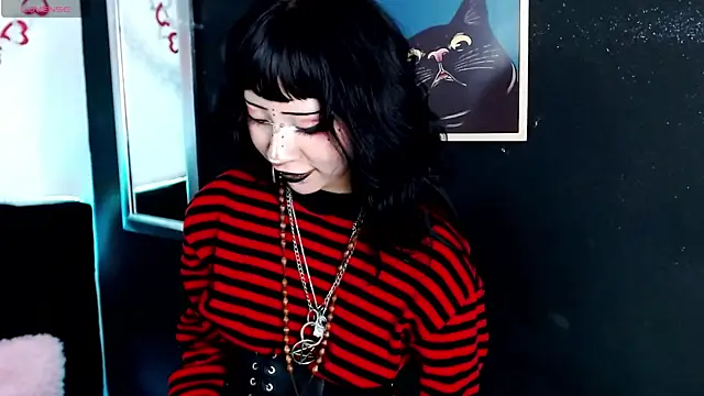 Snapshot of KiomyVamp chatting on 28, 5, 2026 KiomyVamp online show from 28, 5, 2026