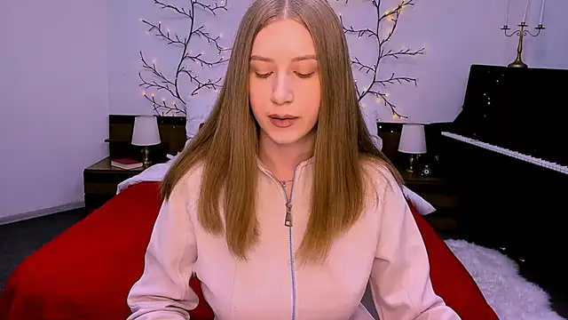 cheeky chick online show from 18, 4, 2026