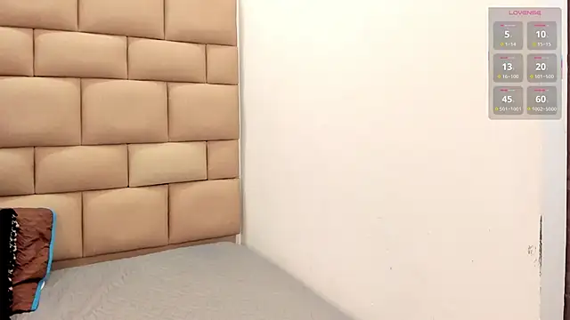 TifannyRosen online show from 23, 4, 2026