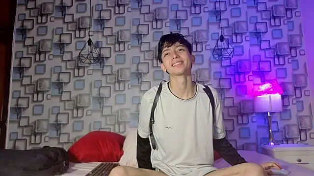 Twink Sebas7 online show from 10, 6, 2026
