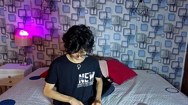 Snapshot of Twink_Sebas7 chatting on 28, 4, 2026 Twink Sebas7 online show from 28, 4, 2026