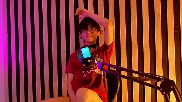 Snapshot of Twink_Sebas7 chatting on 8, 5, 2026 Twink Sebas7 online show from 8, 5, 2026