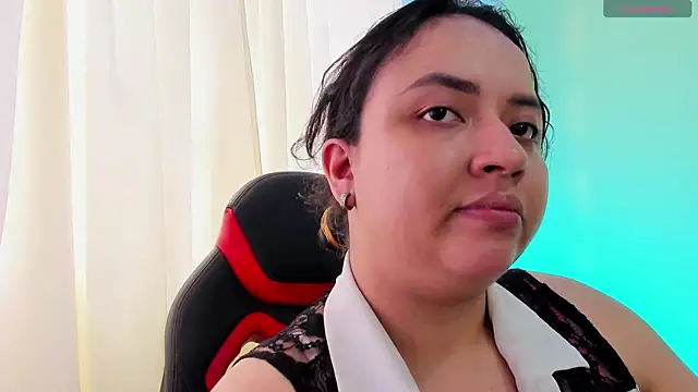 Snapshot of Cassle_ibarra_x chatting on 20, 5, 2026 Cassle ibarra x online show from 20, 5, 2026
