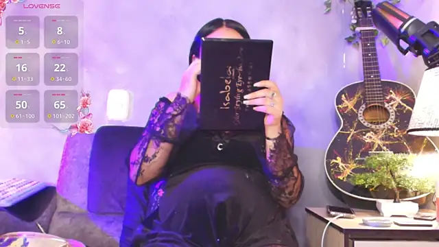 Snapshot of ambar__devon chatting on 12, 4, 2026 ambar devon online show from 12, 4, 2026