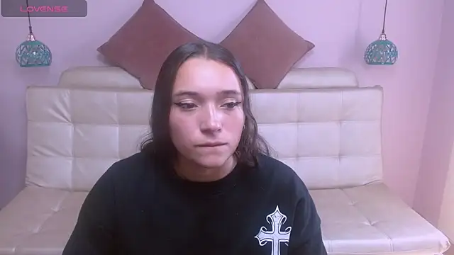 Marianne Cam online show from 22, 4, 2026