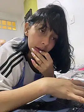 xoxo anny online show from 17, 4, 2026