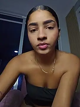 Snapshot of Milu_Luthor chatting on 14, 6, 2026 Milu Luthor online show from 14, 6, 2026