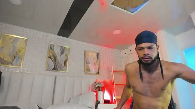 Snapshot of cero_khalifa chatting on 7, 5, 2026 cero khalifa online show from 7, 5, 2026