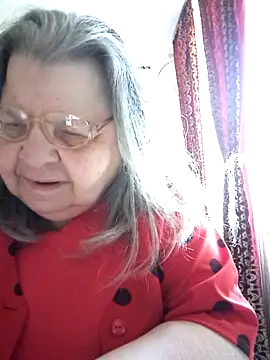 Snapshot of MartaMia68 chatting on 5, 5, 2026 MartaMia68 online show from 5, 5, 2026