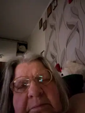 Snapshot of MartaMia68 chatting on 12, 5, 2026 MartaMia68 online show from 12, 5, 2026