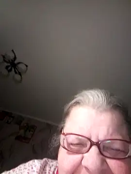 Snapshot of MartaMia68 chatting on 14, 4, 2026 MartaMia68 online show from 14, 4, 2026