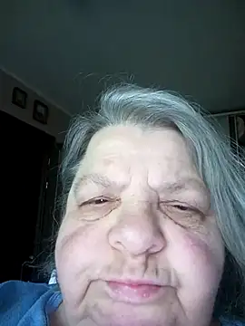 Snapshot of MartaMia68 chatting on 17, 5, 2026 MartaMia68 online show from 17, 5, 2026