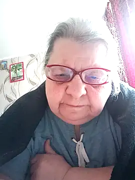 Snapshot of MartaMia68 chatting on 17, 4, 2026 MartaMia68 online show from 17, 4, 2026
