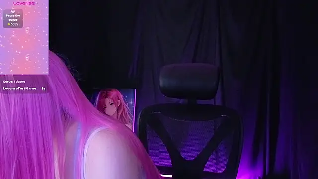 HARITA LOVEE online show from 10, 4, 2026