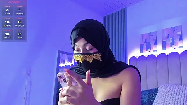 Layla amirah online show from 26, 4, 2026