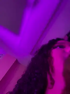 Snapshot of canela_sweet5 chatting on 12, 4, 2026 canela sweet5 online show from 12, 4, 2026