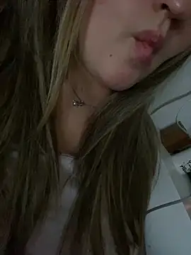 Mili Bou online show from 19, 4, 2026