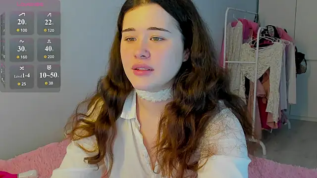 ChloeBlisss online show from 19, 6, 2026