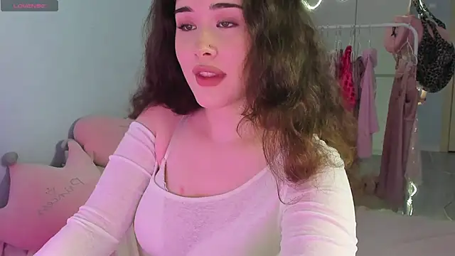 ChloeBlisss online show from 11, 7, 2026