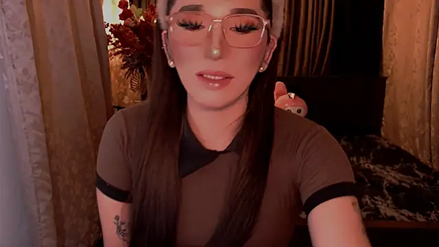 Snapshot of Precious_RoseDollxxx chatting on 11, 6, 2026 Precious RoseDollxxx online show from 11, 6, 2026