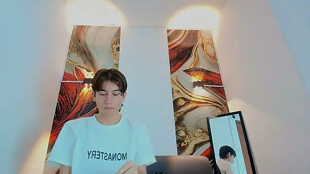 RAPHAEL NYON1 online show from 20, 5, 2026