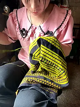 Maianly online show from 17, 4, 2026