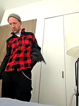 rawanduncut4u online show from 10, 4, 2026