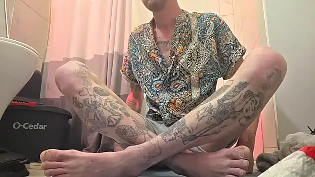 rawanduncut4u online show from 14, 4, 2026