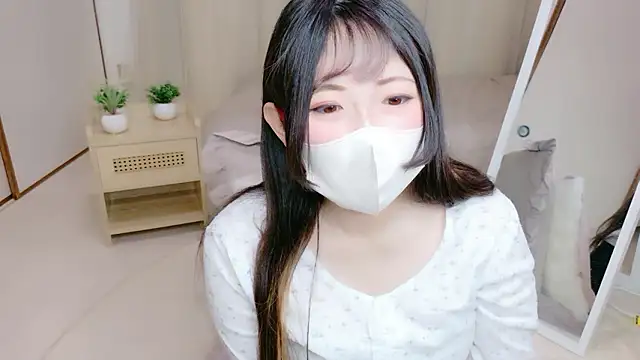 Satomi nn online show from 9, 5, 2026