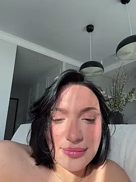 LucyHotty  online show from 11, 4, 2026