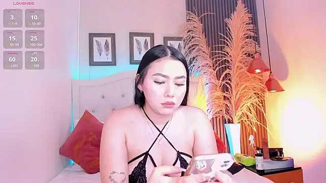 kitty bluuee online show from 6, 7, 2026