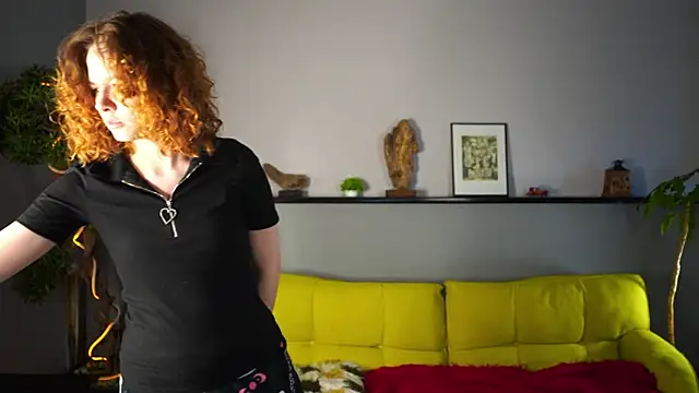 AgathaCarra online show from 11, 5, 2026