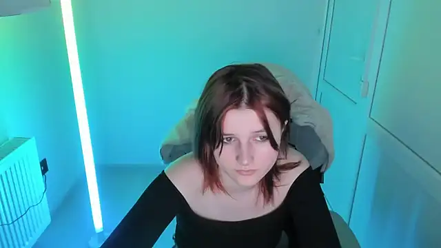 GoldenKiss online show from 8, 5, 2026