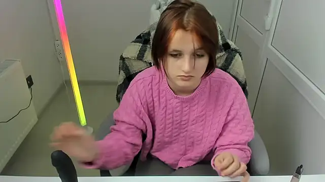 GoldenKiss online show from 11, 5, 2026